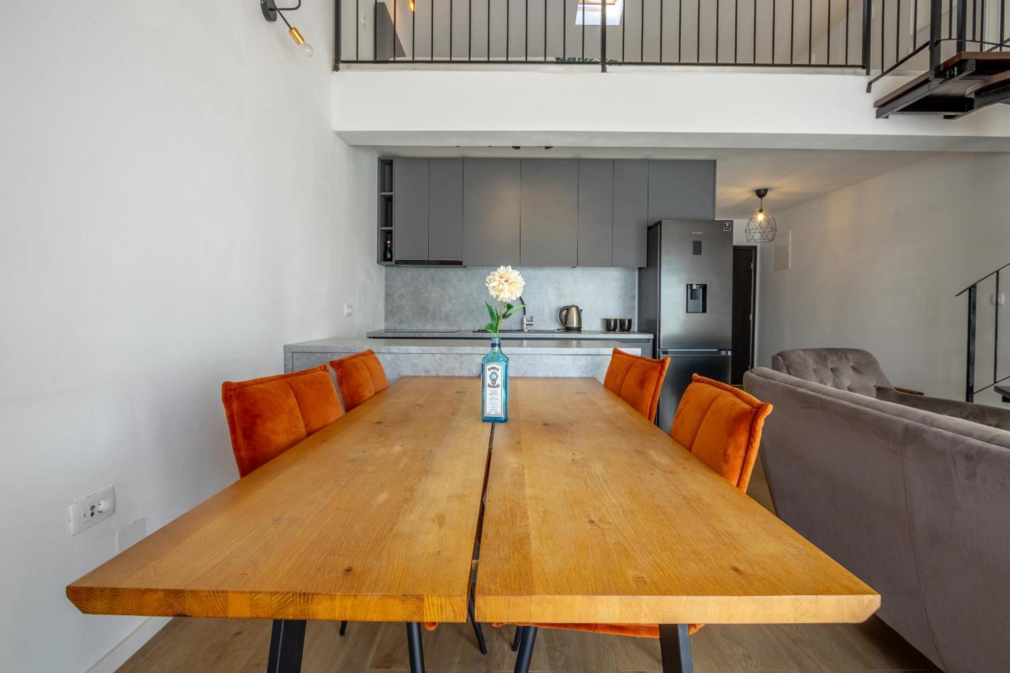 Апартаменты Apartman Rojo Омиш Экстерьер фото